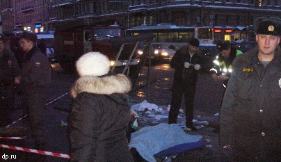 В ДТП с автобусом на Невском проспекте погибли два человека