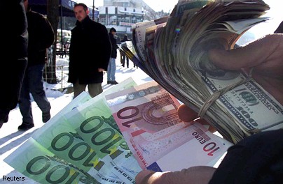 Заговор против евро расследуют юристы из США