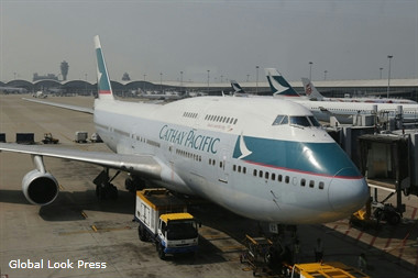       Cathay Pacific Airways    