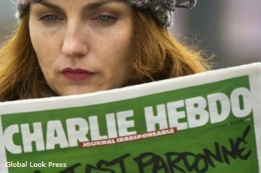 Charlie Hebdo          321